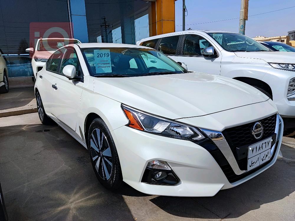 Nissan Altima